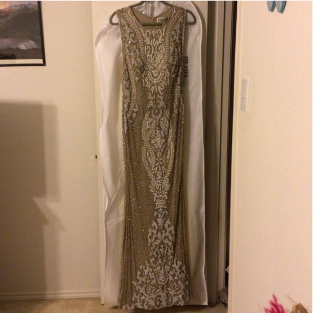 SHERRI HILL GOWN - SIZE 8 - Picture 5 of 5